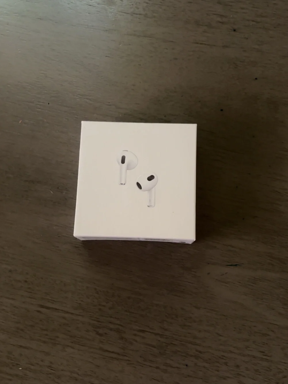 Wireless True Wireless Earbuds in White with Charging Case